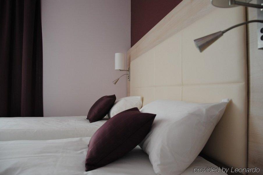 Brit Hotel Vendee Mer Les Achards (Vendee) Exterior foto